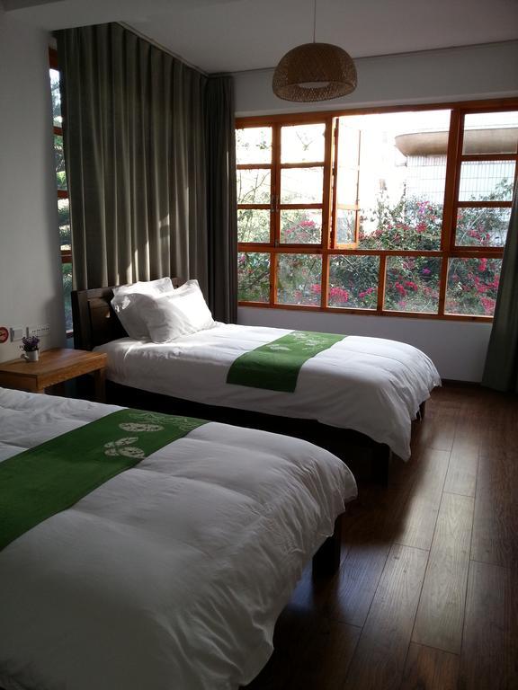 The Hump-Mulan Guest House Kunming Exterior foto