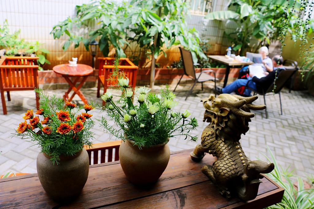 The Hump-Mulan Guest House Kunming Exterior foto