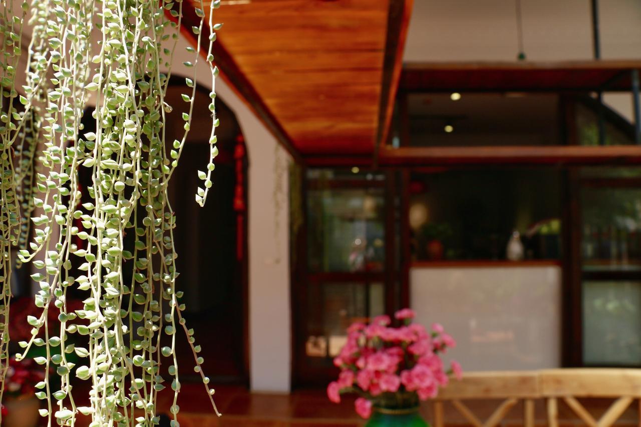 The Hump-Mulan Guest House Kunming Exterior foto